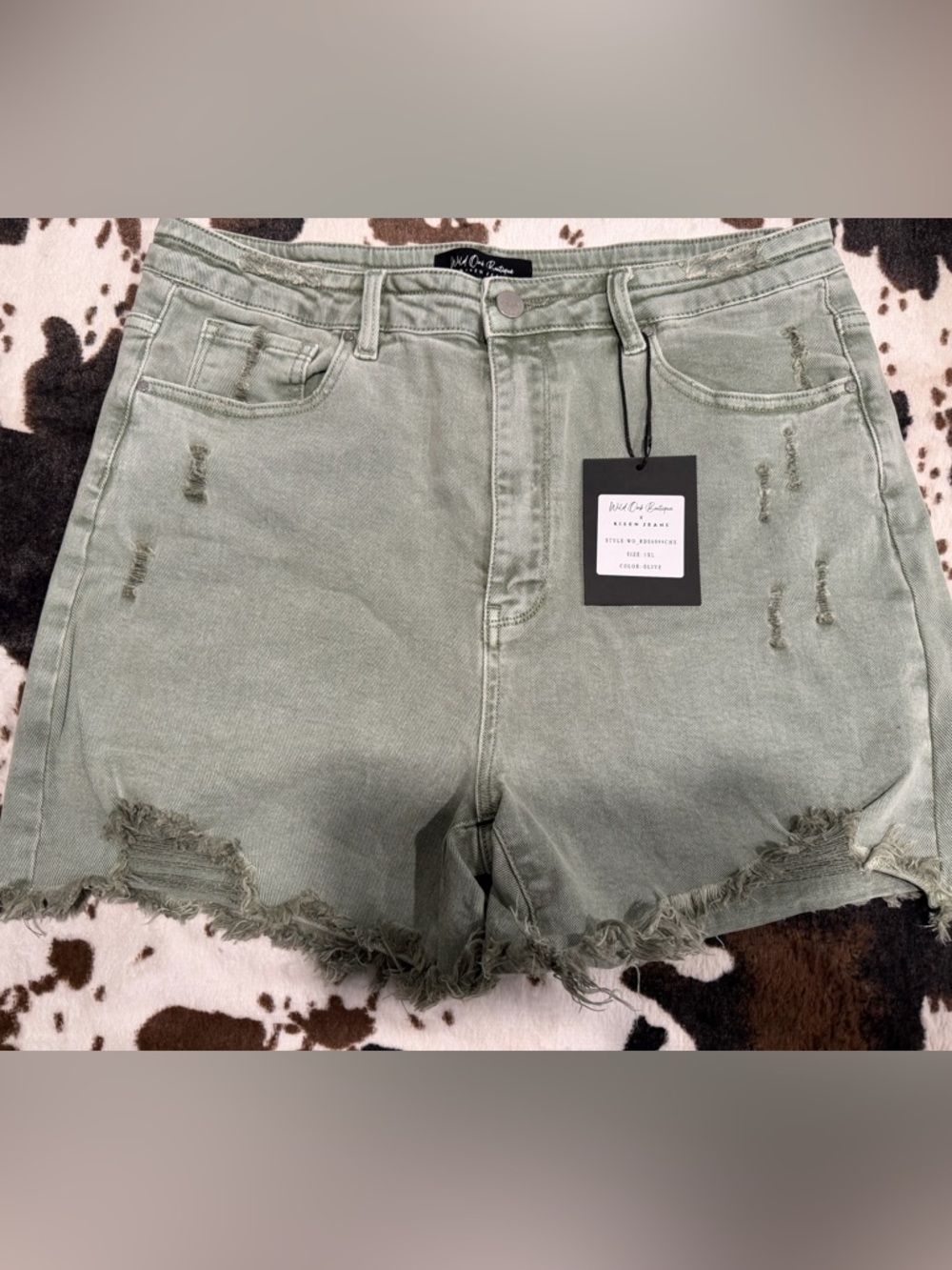 Risen Jeans High-Rise Frayed Hem Women's Shorts